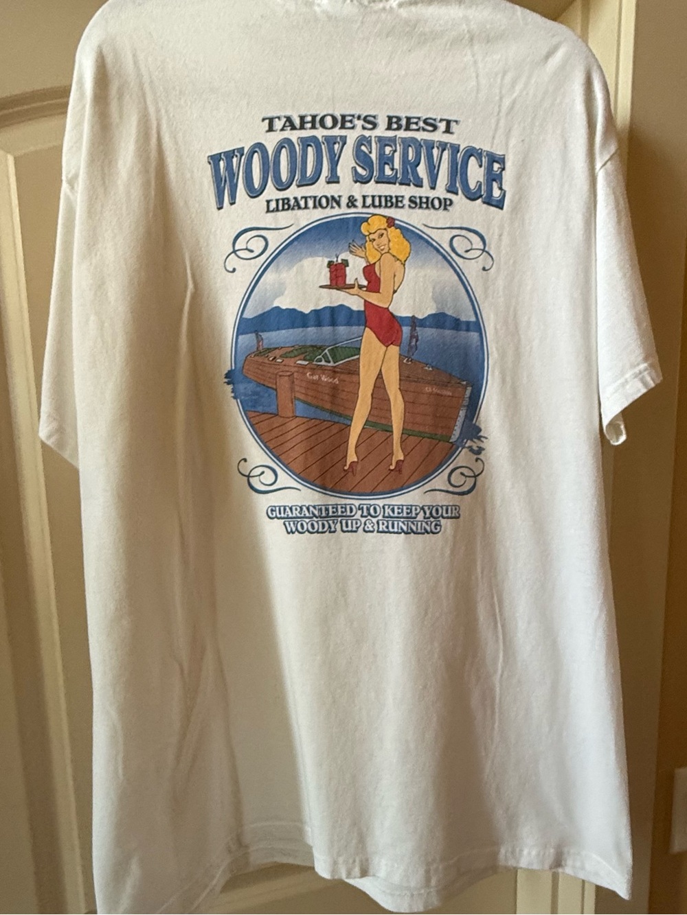 Men's White Riva Grill Lake Tahoe,Sz XL, home of Woodys Drink.